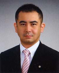 代表取締役社長 荻原 慎太郎